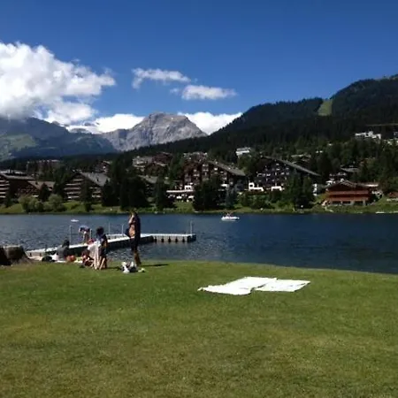 Golf Bellerive Апартаменты *